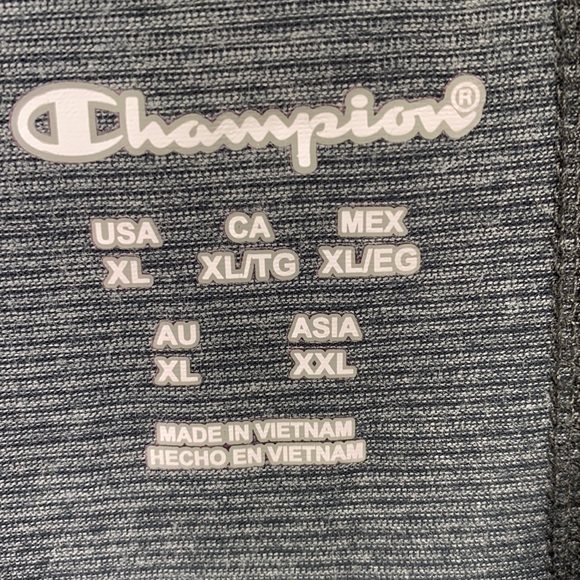 Champion Long Sleeve Workout Tee Women’s Size XL - Picture 10 of 12